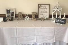 WW - gift table